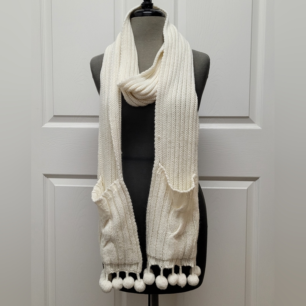 Bath and Body Works Scarf with Hand Warmers